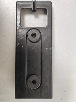 Пластина фиксирующая АКБ бу Пластина фиксирующая АКБ бу